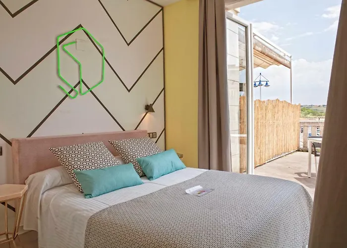 Amita Boutique Only Adults Suances